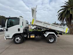 2016 Isuzu Npr 45 155 WHITE