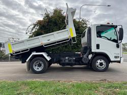 2016 Isuzu Npr 45 155 WHITE