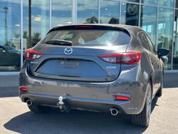 2017 Mazda 3 SP25 Astina