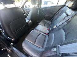 2017 Mazda 3 SP25 Astina