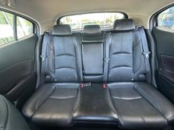 2017 Mazda 3 SP25 Astina