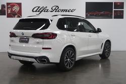 2022 BMW X5 xDrive40i M Sport