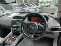 2016 Jaguar F-PACE 35t Portfolio