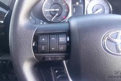 2024 Toyota Hilux SR