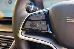 2025 BYD SEALION 6 Essential