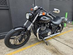 2016 Triumph SPEEDMASTER BLACK