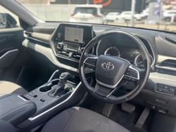 2023 Toyota Kluger GX