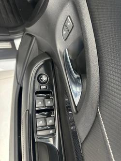 2017 Holden Commodore SV6