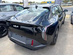 2025 Kia EV4 Earth Long Range