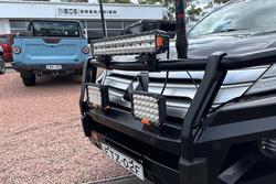 2022 Mitsubishi Pajero Sport GLX