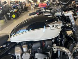 2022 Triumph Bonneville Speedmaster Speedmaster Black