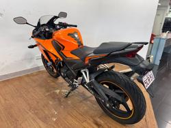 2016 Honda CBR300R ORANGE