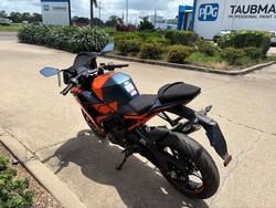 2024 Ktm RC 390 Orange