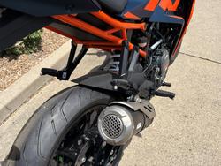 2024 Ktm RC 390 Orange