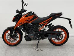 2024 Ktm 200 DUKE (ABS) Orange