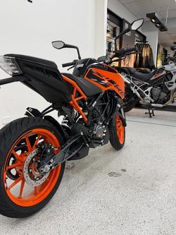 2024 Ktm 200 DUKE (ABS) Orange