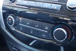 2016 Nissan Navara ST