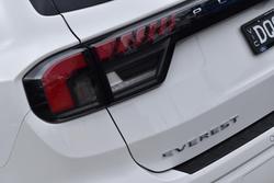 2025 Ford Everest Platinum