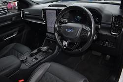 2025 Ford Everest Platinum