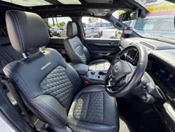 2025 Ford Everest Platinum