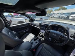 2025 Ford Everest Platinum