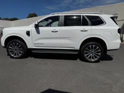 2025 Ford Everest Platinum