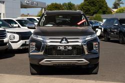 2022 Mitsubishi Pajero Sport GLS
