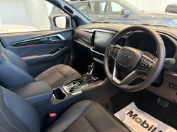 2025 Isuzu MU-X X-TERRAIN
