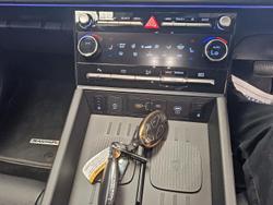 2024 Hyundai Santa Fe Hybrid Calligraphy MX5.V1 MY25 AWD Typhoon Silver