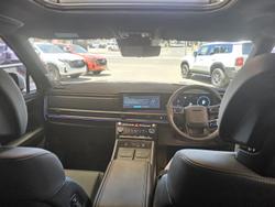 2024 Hyundai Santa Fe Hybrid Calligraphy MX5.V1 MY25 AWD Typhoon Silver