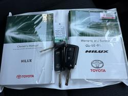 2019 Toyota Hilux SR