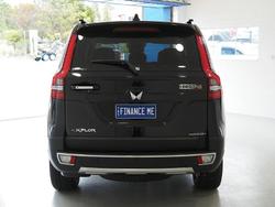 2025 Mahindra Scorpio Z8L+