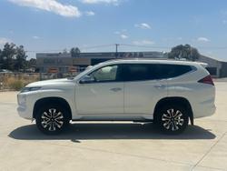 2022 Mitsubishi Pajero Sport Exceed