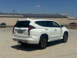 2022 Mitsubishi Pajero Sport Exceed