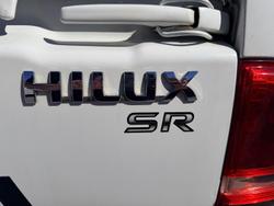 2015 Toyota Hilux SR