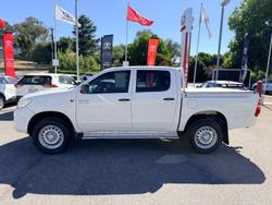 2015 Toyota Hilux SR