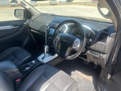 2016 Isuzu MU-X LS-T