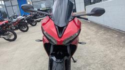 2025 Triumph DAYTONA 660 Red