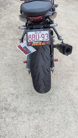 2025 Triumph DAYTONA 660 Red