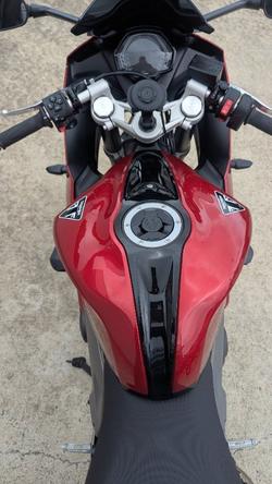 2025 Triumph DAYTONA 660 Red