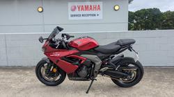 2025 Triumph DAYTONA 660 Red