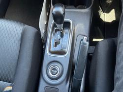 2013 Mitsubishi Outlander ES