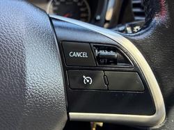 2013 Mitsubishi Outlander ES