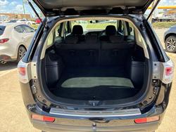 2013 Mitsubishi Outlander ES