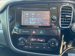 2013 Mitsubishi Outlander ES