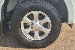 2017 Isuzu D-MAX LS-M MY17 4X4 Dual Range Splash White