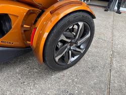 2014 BRP SPYDER RT LTD SE5 ORANGE