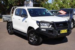 2022 Toyota Hilux SR