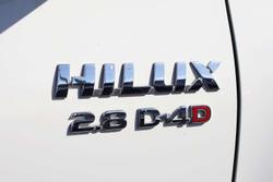 2022 Toyota Hilux SR