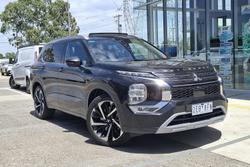 2022 Mitsubishi Outlander Exceed